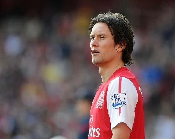 Arsenal's Triumph: Rosicky's Brilliance Leads Arsenal to 3-0 Victory over Aston Villa in the Premier League (2011-12)