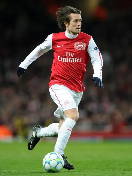 Framed Print : Arsenal's Triumph: Rosicky's Brilliance Powers 3-0 Victory over AC Milan in Champions League
