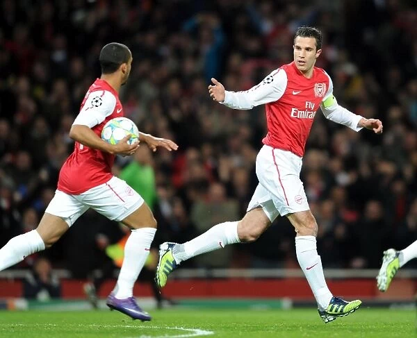 Arsenal's Triumph: Rvp and Walcott's Goals Secure 3-0 Victory Over AC Milan in UEFA Champions League