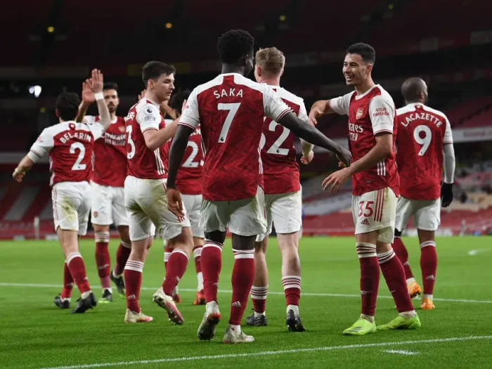 Framed Print : Arsenal's Triumph: Saka and Martinelli Score in Arsenal v Chelsea Showdown (2020-21)