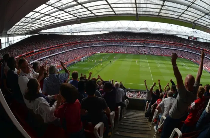 Framed Print : Arsenal's Triumph: Unforgettable 6-1 Victory Over Southampton in the Premier League Framed Print : Arsenal's Triumph: Unforgettable 6-1 Victory Over Southampton in the Premier League