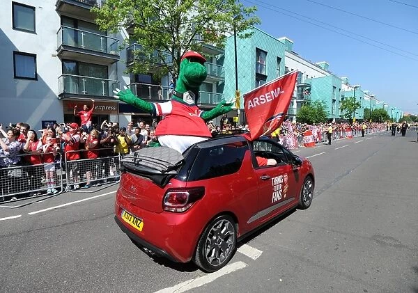 Arsenal's Triumphant Trophy Parade in Islington, May 18, 2014