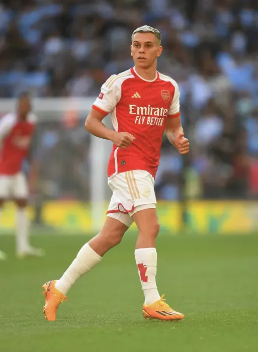 Framed Print : Arsenal's Trossard Faces Manchester City in 2023-24 Community Shield