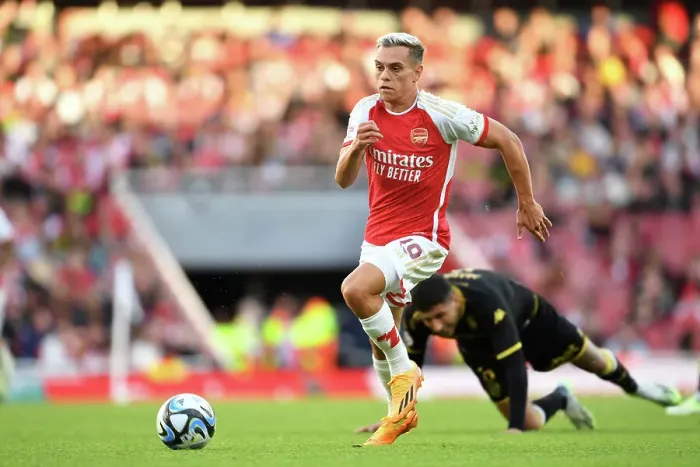 Framed Print : Arsenal's Trossard Scores: Pre-Season Victory Over AS Monaco at Emirates Stadium (2023-24) Framed Print : Arsenal's Trossard Scores: Pre-Season Victory Over AS Monaco at Emirates Stadium (2023-24)