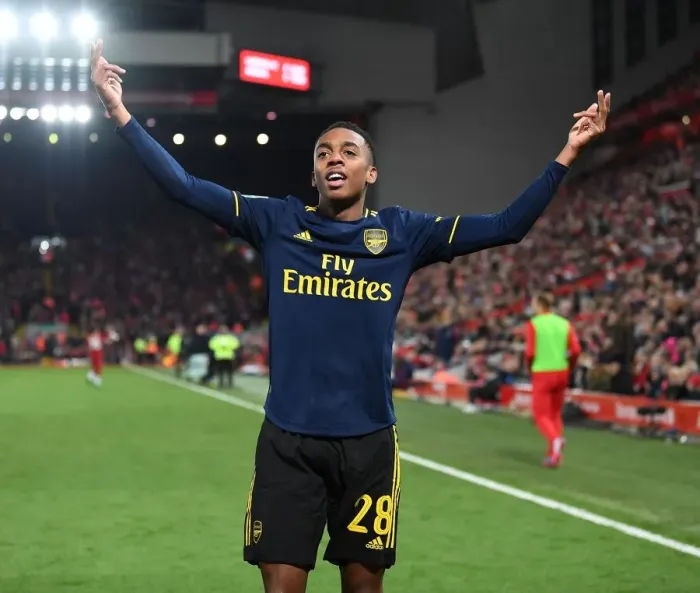 Framed Print : Arsenal's Unforgettable 5-5 Comeback: Joe Willock's Double Strike at Anfield (Carabao Cup 2019-20)