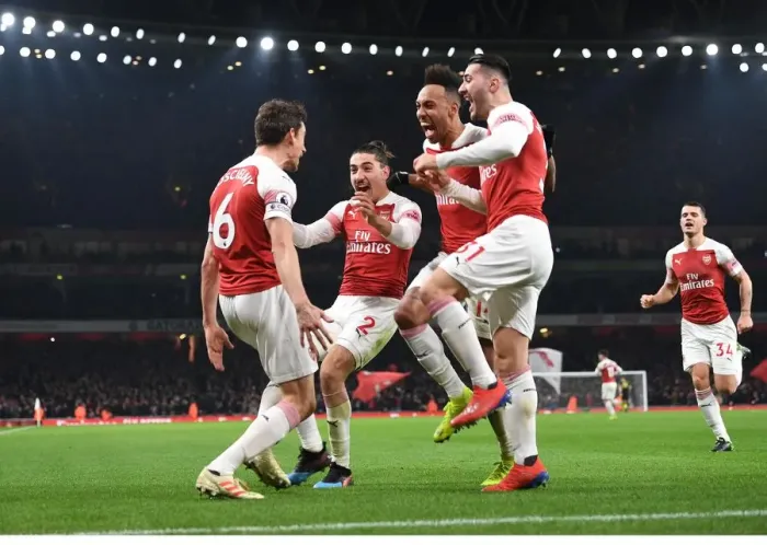 Framed Print : Arsenal's Unforgettable Comeback: Koscielny's Goal Against Chelsea (2018-19)