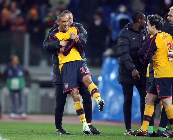 Arsenal's Unforgettable Penalty Shootout Victory: Clichy and Gibbs Celebrate