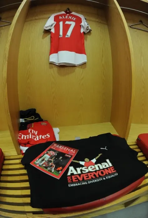 Framed Print : Arsenal's Unity T-Shirts: Arsenal for Everyone (2015 / 16 Season)