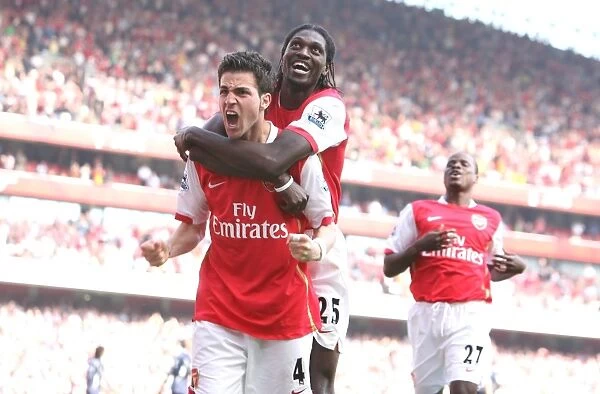 Arsenal's Unstoppable Duo: Fabregas and Adebayor's Epic Goal Dance (April 14, 2007) - Arsenal 2:1 Bolton Wanderers