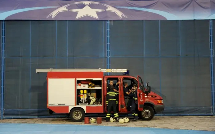 Framed Print : Arsenal's Unusual Pre-Match Encounter with a Fire Truck at Dinamo Zagreb's Maksimir Stadium Framed Print : Arsenal's Unusual Pre-Match Encounter with a Fire Truck at Dinamo Zagreb's Maksimir Stadium