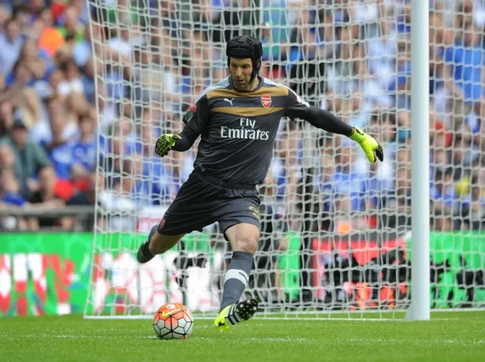 Framed Print : Arsenal's Unyielding Guardian: Petr Cech's Community Shield Showdown Against Chelsea (2015-16) Framed Print : Arsenal's Unyielding Guardian: Petr Cech's Community Shield Showdown Against Chelsea (2015-16)
