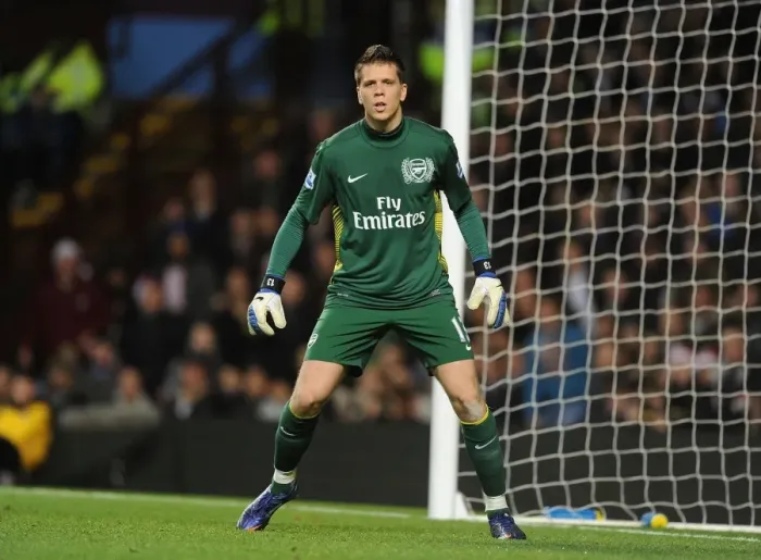 Framed Print : Arsenal's Unyielding Guardian: Wojciech Szczesny's Unwavering Performance at Aston Villa (2011-12) Framed Print : Arsenal's Unyielding Guardian: Wojciech Szczesny's Unwavering Performance at Aston Villa (2011-12)