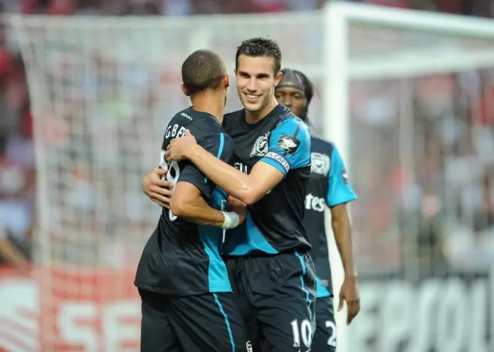 Framed Print : Arsenal's Van Persie and Gibbs: Celebrating a Goal Against Benfica (2011-12)