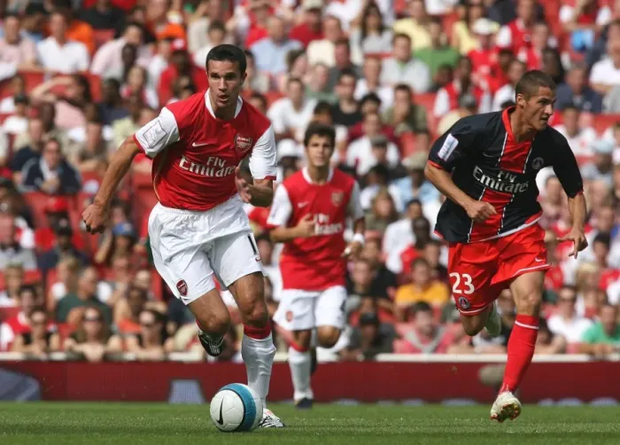 Framed Print : Arsenal's Van Persie Scores Against Former Team PSG in Emirates Cup Clash