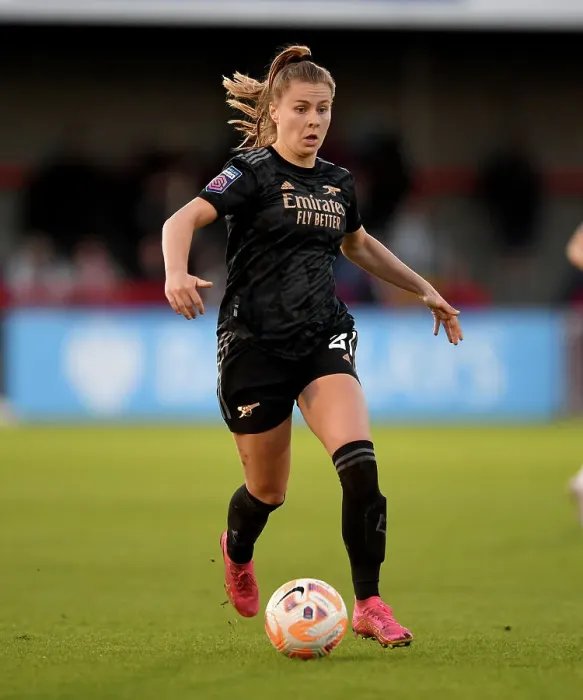 Framed Print : Arsenal's Victoria Pelova in Action against Brighton & Hove Albion in FA Women's Super League (2022-23) Framed Print : Arsenal's Victoria Pelova in Action against Brighton & Hove Albion in FA Women's Super League (2022-23)