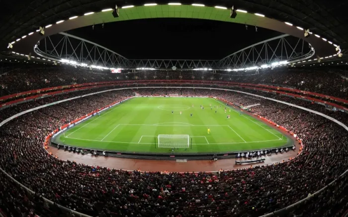 Framed Print : Arsenal's Victory: 1-0 over Stoke City in the Premier League at Emirates Stadium (February 23, 2011) Framed Print : Arsenal's Victory: 1-0 over Stoke City in the Premier League at Emirates Stadium (February 23, 2011)