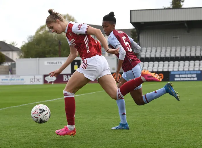Framed Print : Arsenal's Viviane Miedema in Action: FA WSL Clash Against Aston Villa at Meadow Park (2021) Framed Print : Arsenal's Viviane Miedema in Action: FA WSL Clash Against Aston Villa at Meadow Park (2021)