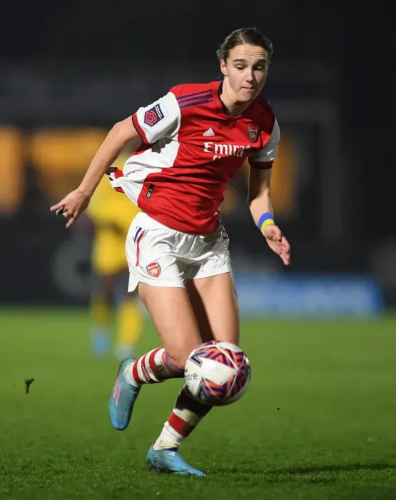 Framed Print : Arsenal's Vivianne Miedema in Action: Arsenal Women vs. Reading Women, FA WSL 2021-22
