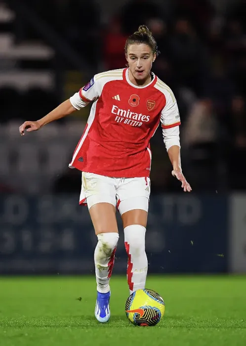 Framed Print : Arsenal's Vivianne Miedema in Action: Arsenal Women vs. Bristol City Women, FA WSL Cup (2023-24)