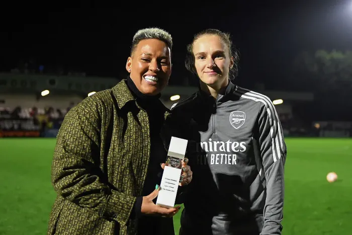 Framed Print : Arsenal's Vivianne Miedema Celebrates 150th Appearance with Lianne Sanderson's Heartfelt Gift - Arsenal Women vs West Ham United, Barclays FA WSL Framed Print : Arsenal's Vivianne Miedema Celebrates 150th Appearance with Lianne Sanderson's Heartfelt Gift - Arsenal Women vs West Ham United, Barclays FA WSL