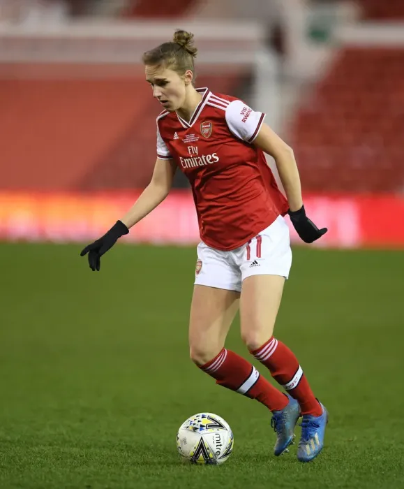 Framed Print : Arsenal's Vivianne Miedema Faces Off Against Chelsea in FA Womens Continental League Cup Final