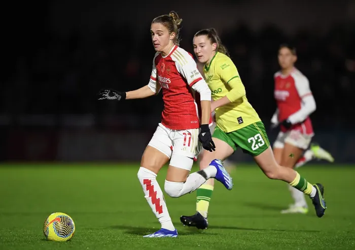 Framed Print : Arsenal's Vivianne Miedema Fends Off Bristol City's Pressure in FA Women's Continental Tyres League Cup Match Framed Print : Arsenal's Vivianne Miedema Fends Off Bristol City's Pressure in FA Women's Continental Tyres League Cup Match