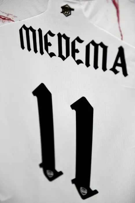 Framed Print : Arsenal's Vivianne Miedema Prepares for Arsenal FC vs Paris Saint-Germain in UEFA Women's Champions League Quarterfinal Framed Print : Arsenal's Vivianne Miedema Prepares for Arsenal FC vs Paris Saint-Germain in UEFA Women's Champions League Quarterfinal