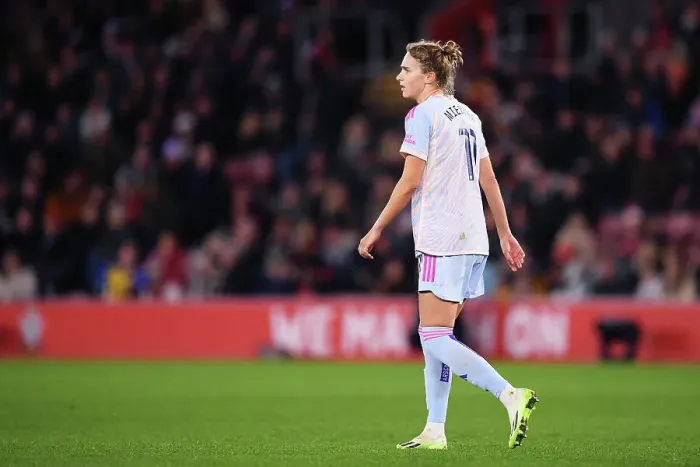 Framed Print : Arsenal's Vivianne Miedema at Southampton's St Mary's Stadium - FA Women's Continental Tyres League Cup 2023-24 Framed Print : Arsenal's Vivianne Miedema at Southampton's St Mary's Stadium - FA Women's Continental Tyres League Cup 2023-24
