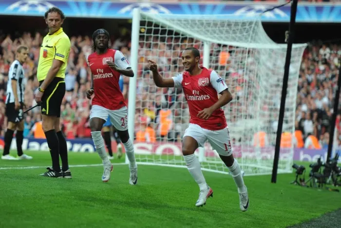 Framed Print : Arsenal's Walcott and Gervinho: Celebrating a Goal in the 2011-12 UEFA Champions League (vs Udinese) Framed Print : Arsenal's Walcott and Gervinho: Celebrating a Goal in the 2011-12 UEFA Champions League (vs Udinese)