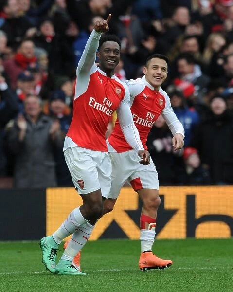 Arsenal's Welbeck and Sanchez Celebrate Goals Against Leicester City (February 14, 2016)