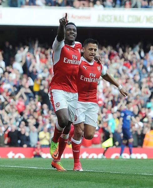 Arsenal's Welbeck and Sanchez: Celebrating Goals Against Manchester United (2016-17)