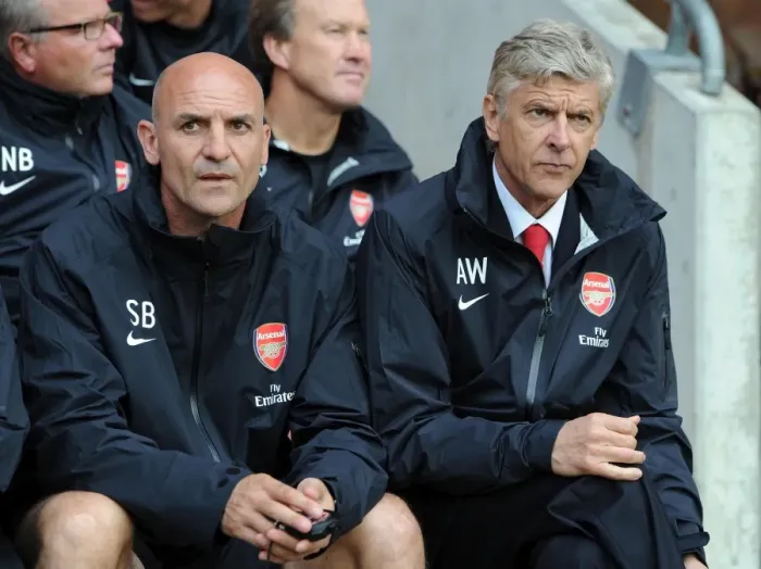 Framed Print : Arsenal's Wenger and Bould: A Pre-Season Duo at Southampton, 2012