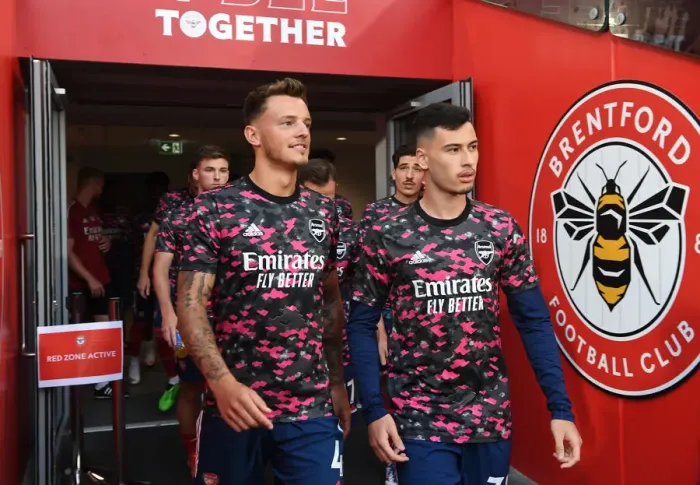 Framed Print : Arsenal's White and Martinelli Pre-Match at Brentford Community Stadium (Brentford v Arsenal, 2021-22) Framed Print : Arsenal's White and Martinelli Pre-Match at Brentford Community Stadium (Brentford v Arsenal, 2021-22)