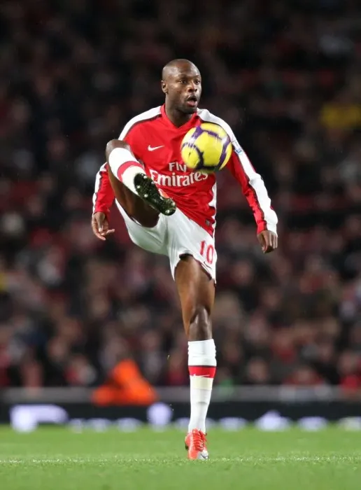 Framed Print : Arsenal's William Gallas Secures 2-0 Victory Over Stoke City in Barclays Premier League