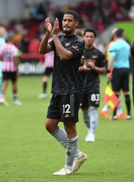 Framed Print : Arsenal's William Saliba Applauding Fans After Brentford Victory - Premier League 2022-23