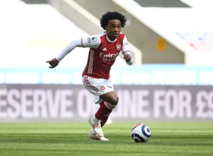 Framed Print : Arsenal's Willian in Action against Newcastle United in Empty St. James Park - Premier League 2020-21 Framed Print : Arsenal's Willian in Action against Newcastle United in Empty St. James Park - Premier League 2020-21