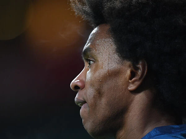 Arsenal's Willian in Europa League Action Against Rapid Wien (Behind Closed Doors)