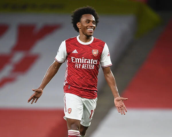 Arsenal's Willian Scores Third Goal in Empty Emirates Stadium Against West Bromwich Albion (2020-21)
