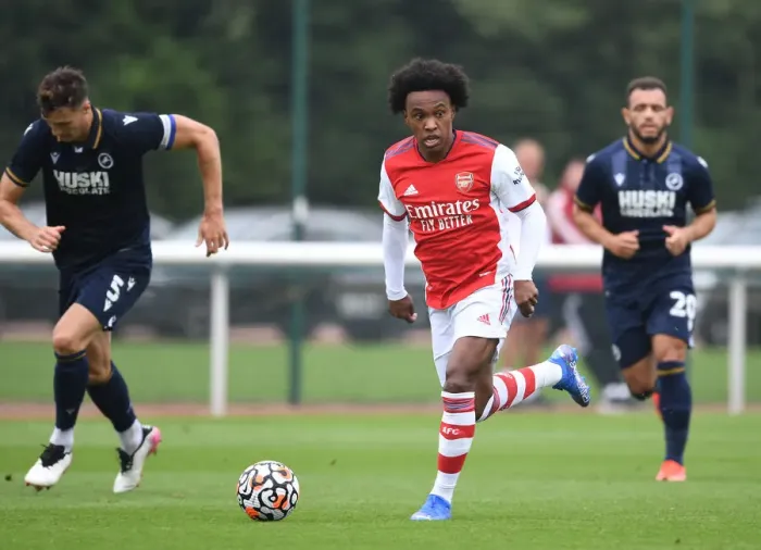 Framed Print : Arsenal's Willian Shines in Pre-Season: Arsenal vs Millwall (2021-22) Framed Print : Arsenal's Willian Shines in Pre-Season: Arsenal vs Millwall (2021-22)