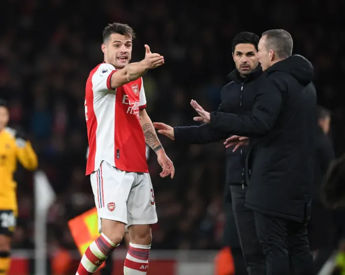 Framed Print : Arsenal's Xhaka Protests to Referee during Arsenal vs. Wolverhampton Wanderers (2021-22) Framed Print : Arsenal's Xhaka Protests to Referee during Arsenal vs. Wolverhampton Wanderers (2021-22)