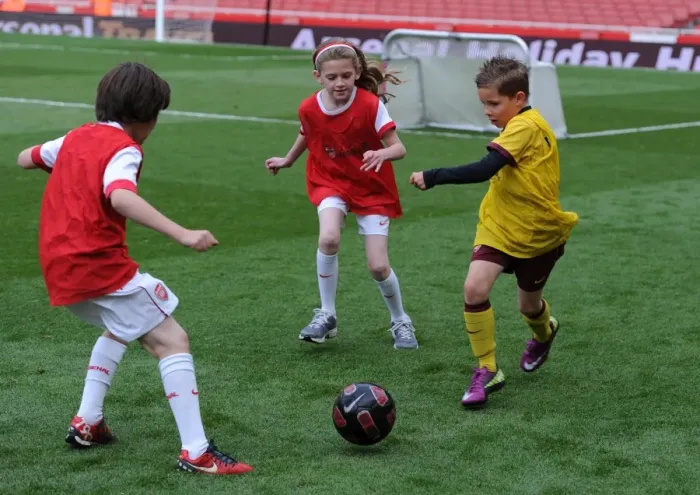 Framed Print : Arsenal's Young Star Suffers Defeat: Arsenal 1-2 Aston Villa in the Premier League