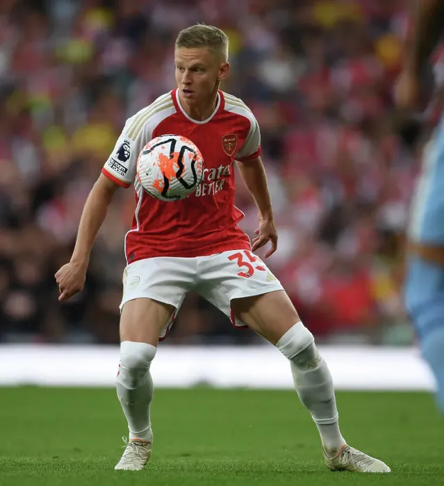 Framed Print : Arsenal's Zinchenko Shines in High-Stakes Arsenal v Manchester City Clash (2023-24)