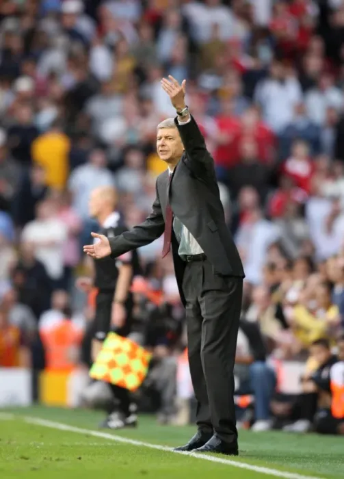Framed Print : Arsene Wenger Alone: Fulham's 1-0 Victory over Arsenal, 2008 Framed Print : Arsene Wenger Alone: Fulham's 1-0 Victory over Arsenal, 2008