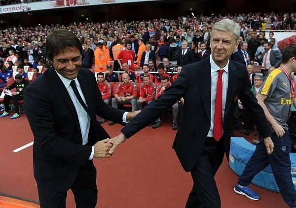 Arsene Wenger and Antonio Conte's Pre-Match Handshake: Arsenal vs. Chelsea, Premier League 2016-17