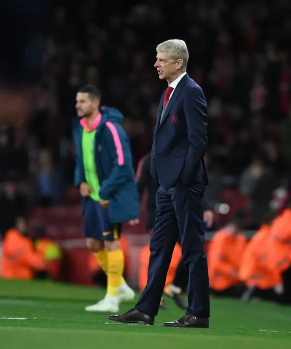 Framed Print : Arsene Wenger and Arsenal Battle Atletico Madrid in Europa League Semi-Finals