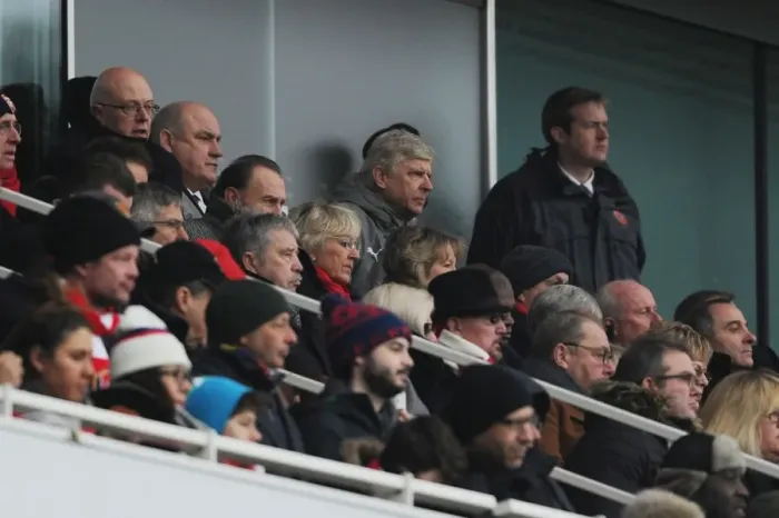 Framed Print : Arsene Wenger in the Arsenal Directors Box vs Hull City, Premier League 2016-17