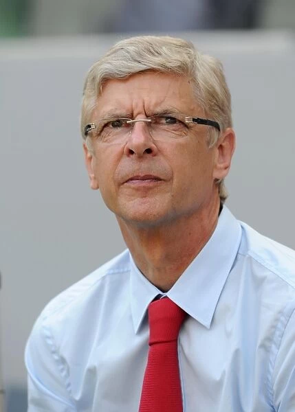 Arsene Wenger and Arsenal Dominate Cologne in Pre-Season Friendly: 4-0 Victory