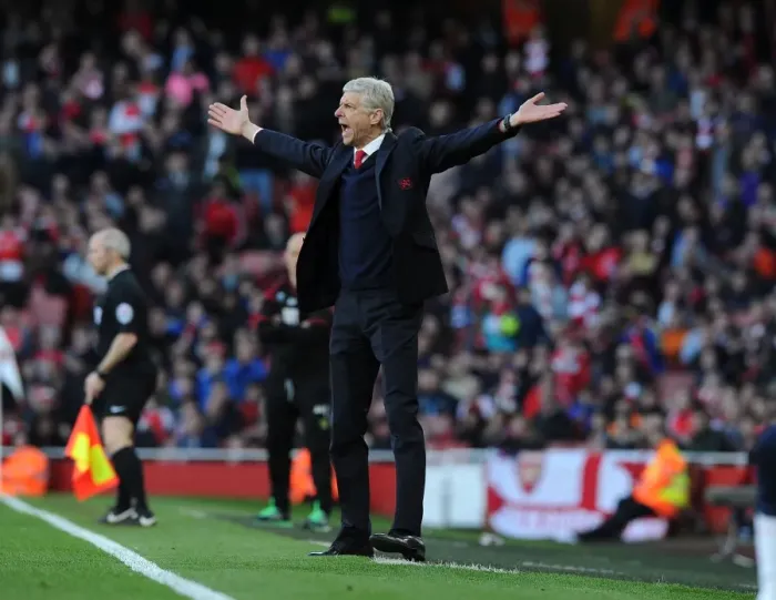 Framed Print : Arsene Wenger and Arsenal Face Norwich City in Premier League Clash (2015-16)