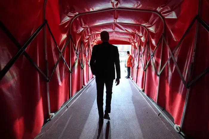 Framed Print : Arsene Wenger and Arsenal Face Off Against Atletico Madrid in Europa League Semi-Final Showdown