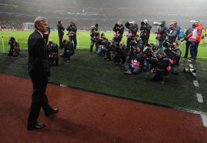Framed Print : Arsene Wenger: Arsenal FC vs Borussia Dortmund, UEFA Champions League (2014)